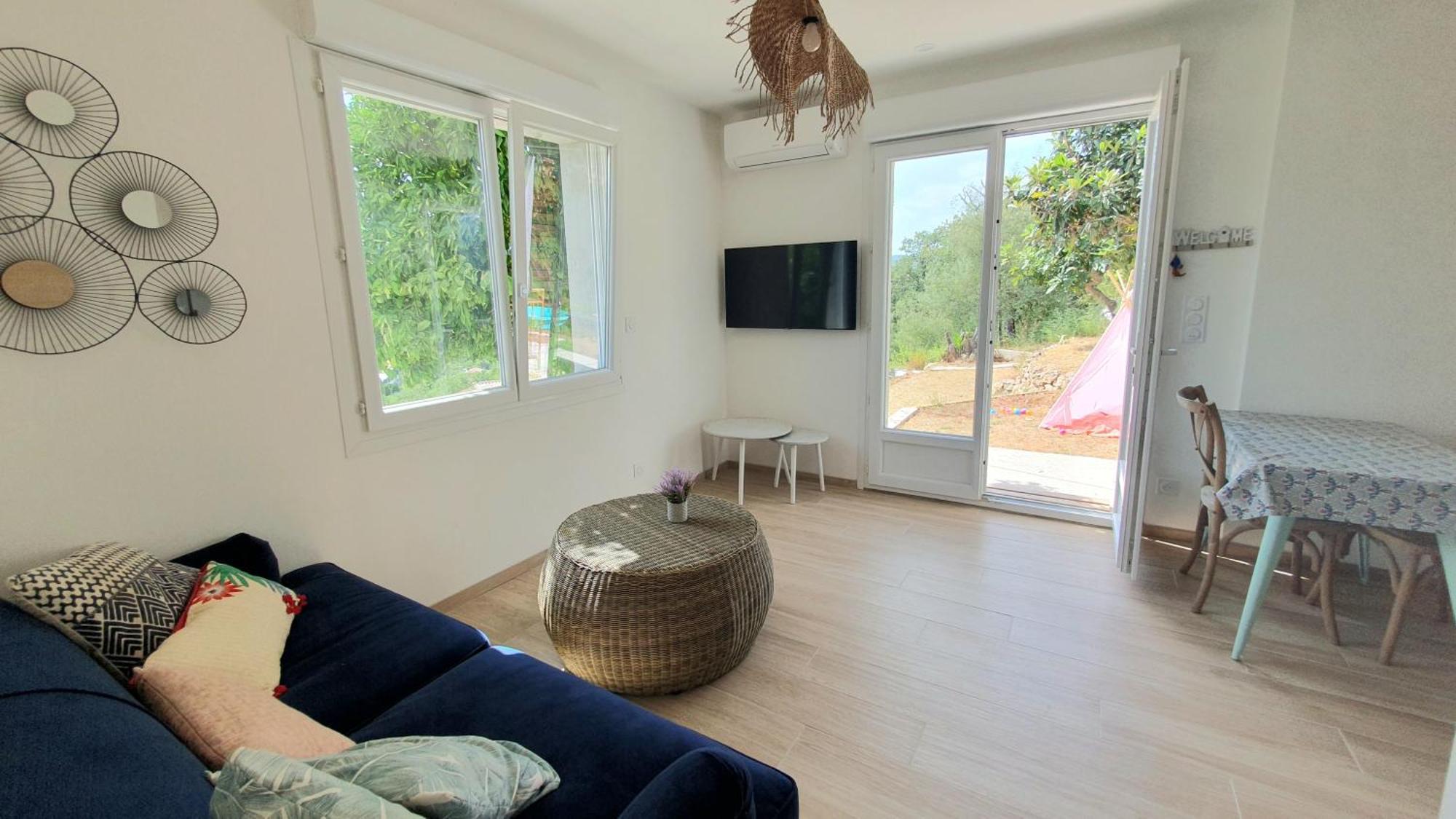 Calme Et Vue Panoramique Apartment Pegomas Ngoại thất bức ảnh